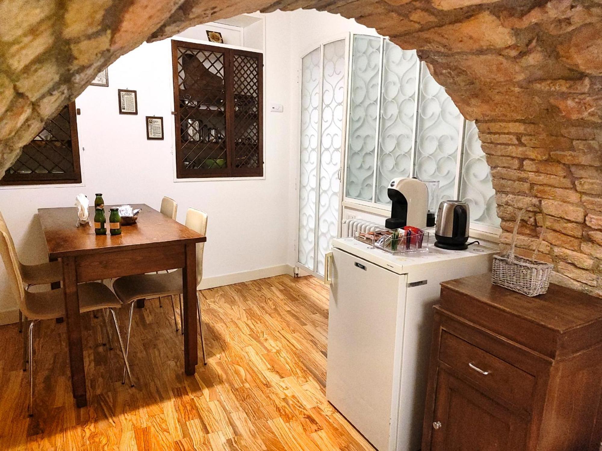 All'Ombra Di San Francesco - Centralissimo - A 110 Mt Dalla Basilica - Myassisisuite, I Dettagli Che Fanno La Differenza Ngoại thất bức ảnh